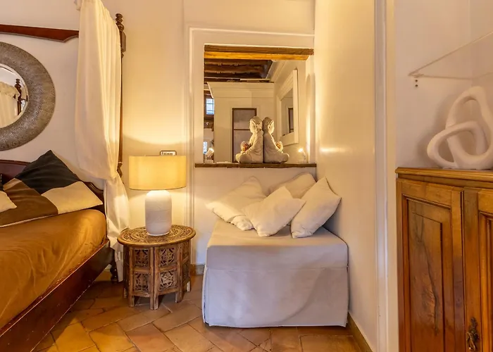 Navona Historic Lovely Flat *